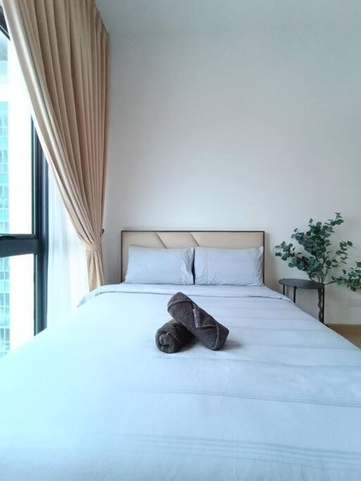 Col 31a 1bedroom Balcony Infinity Pool Klcc View Pangsapuri *